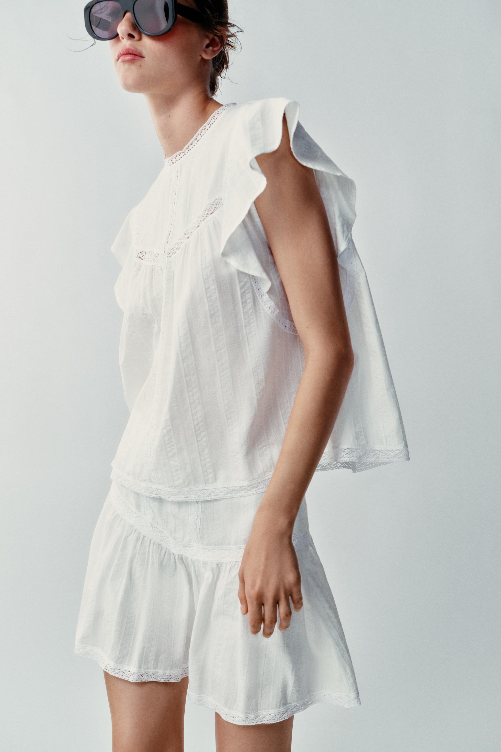 ROMANTIC TRIM SKORT